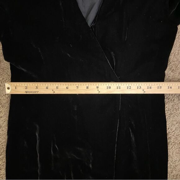 Liz Claiborne Silk Blend Velvet Long Sleeve Mini Wrap Dress size 8 Party Events - Picture 5 of 12